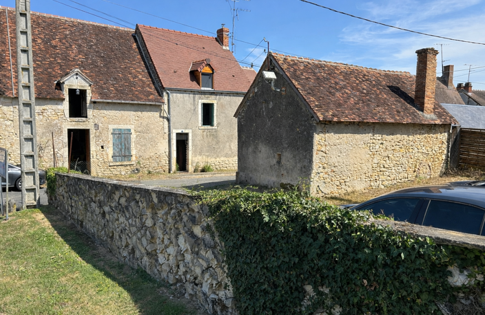 A VENDRE - Maison 3 pièces avec dépendances à Rivarennes — photo 2