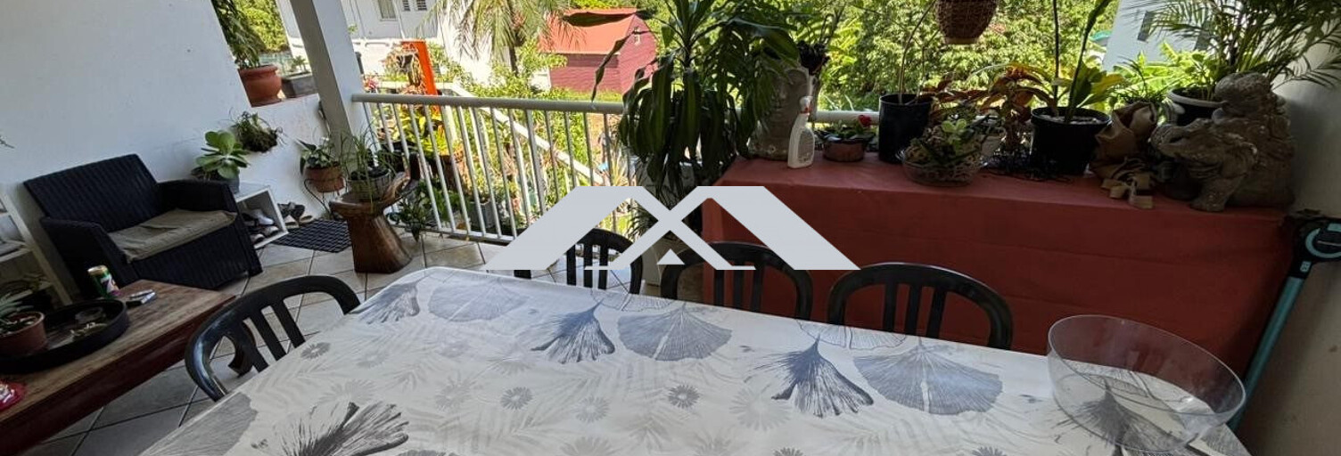 Immeuble  210 m² à vendre à Saint-Joseph (97480)