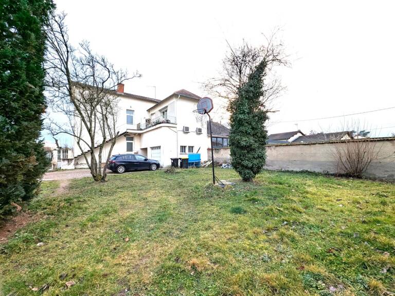 Immeuble individuel d'habitation — photo 1