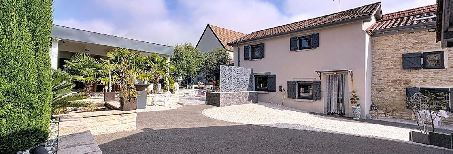 Maison 7 Pièces 160 m² à vendre à Viré (71260)