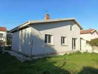 Villa 100m² entièrement rénovée sur terrain de 380m² avec garage — photo 2