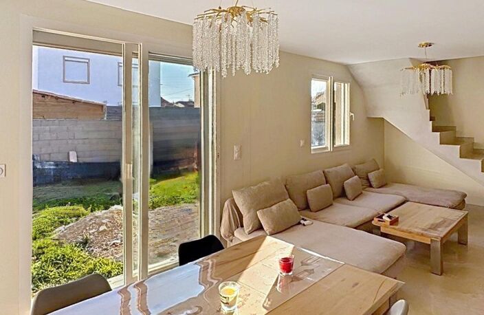 Villa 100m² entièrement rénovée sur terrain de 380m² avec garage — photo 4