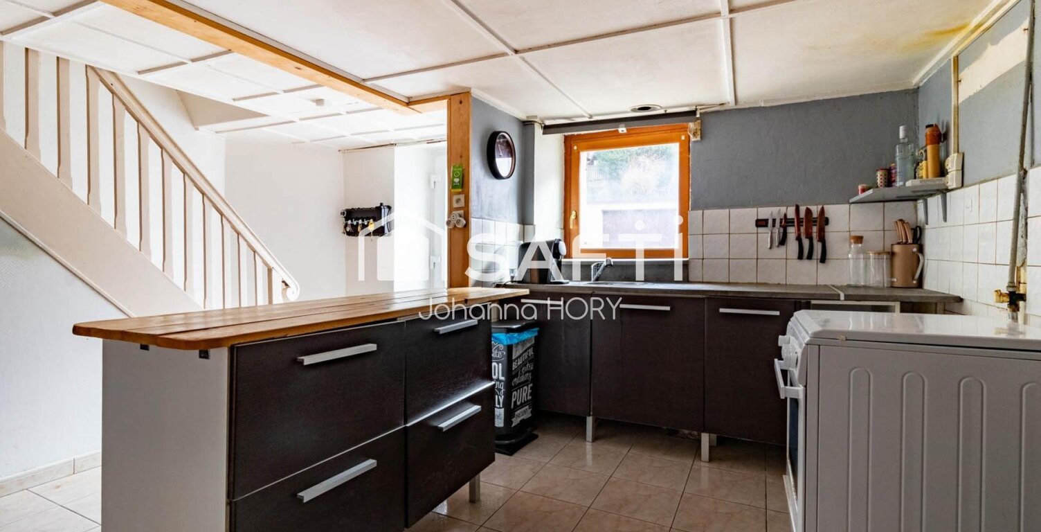 Maison mitoyenne à rénover 216 m2 à Fort potentiel — photo 1