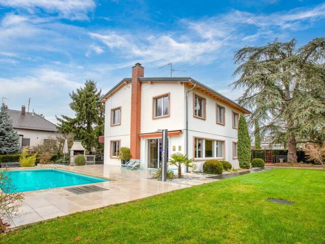 superbe maison d'architecte de 220m² avec piscine — photo du bien