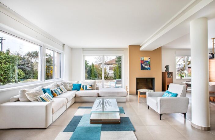 superbe maison d'architecte de 220m² avec piscine — photo 2