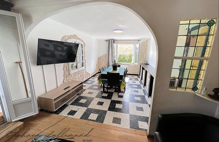 141 m², 4 chambres, piscine et jardin près d'Alès — photo 5