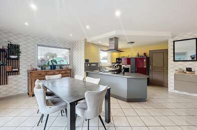 Maison 5 pièces 349000 €