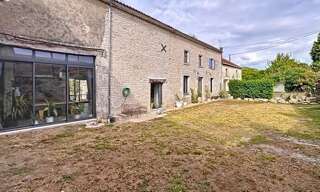 Maison 6 Pièces 181 m² à vendre à Puyréaux (16230)