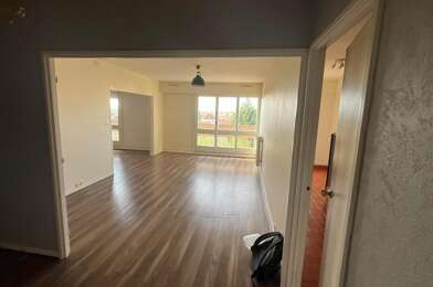 Appartement 4 pièces 127200 €