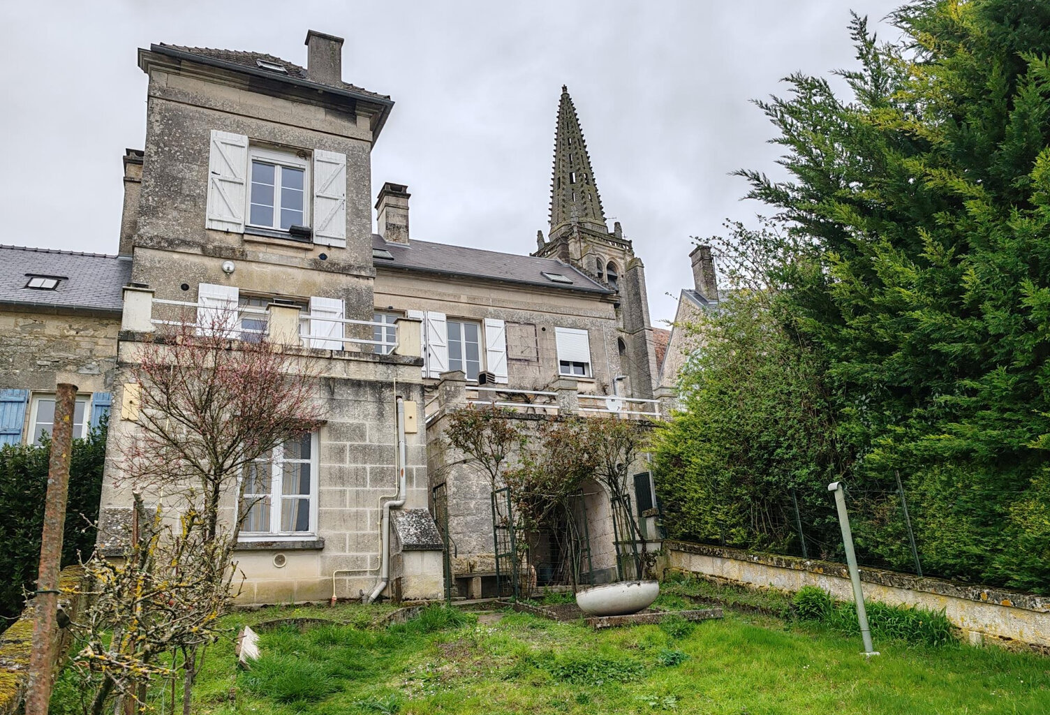 IDEAL INVESTISSEUR OU FAMILLE NOMBREUSE — photo 1