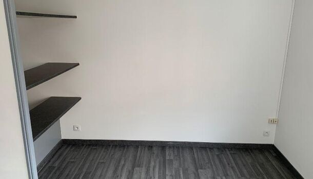 Appartement 1 pièces  à louer Marseille 6eme 13006