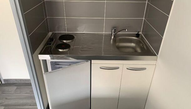 Appartement 1 pièces  à louer Marseille 6eme 13006