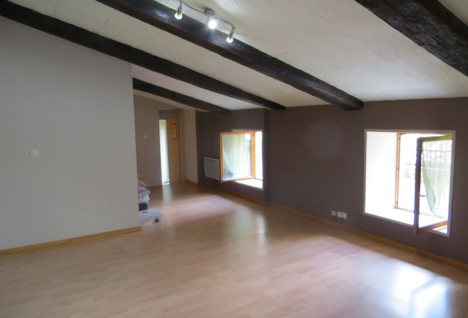 APPARTEMENT LUMINEUX À BAGNOLS-SUR-CÈZE — photo 1