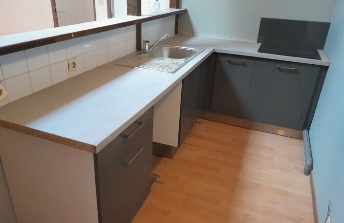 APPARTEMENT LUMINEUX À BAGNOLS-SUR-CÈZE — photo 2