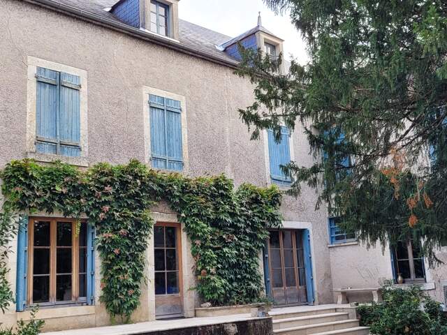 MAISON BOURGEOISE, SON PARC ET SES ATELIERS — photo du bien