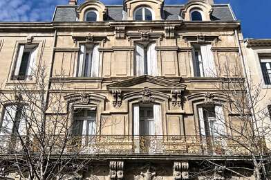 Appartement 8 pièces 670000 €