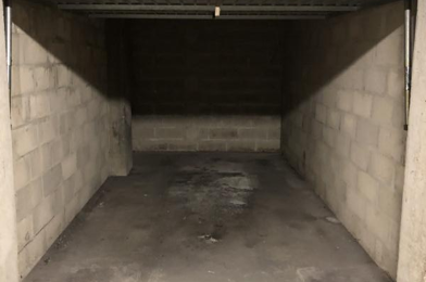 Garage  85 €
