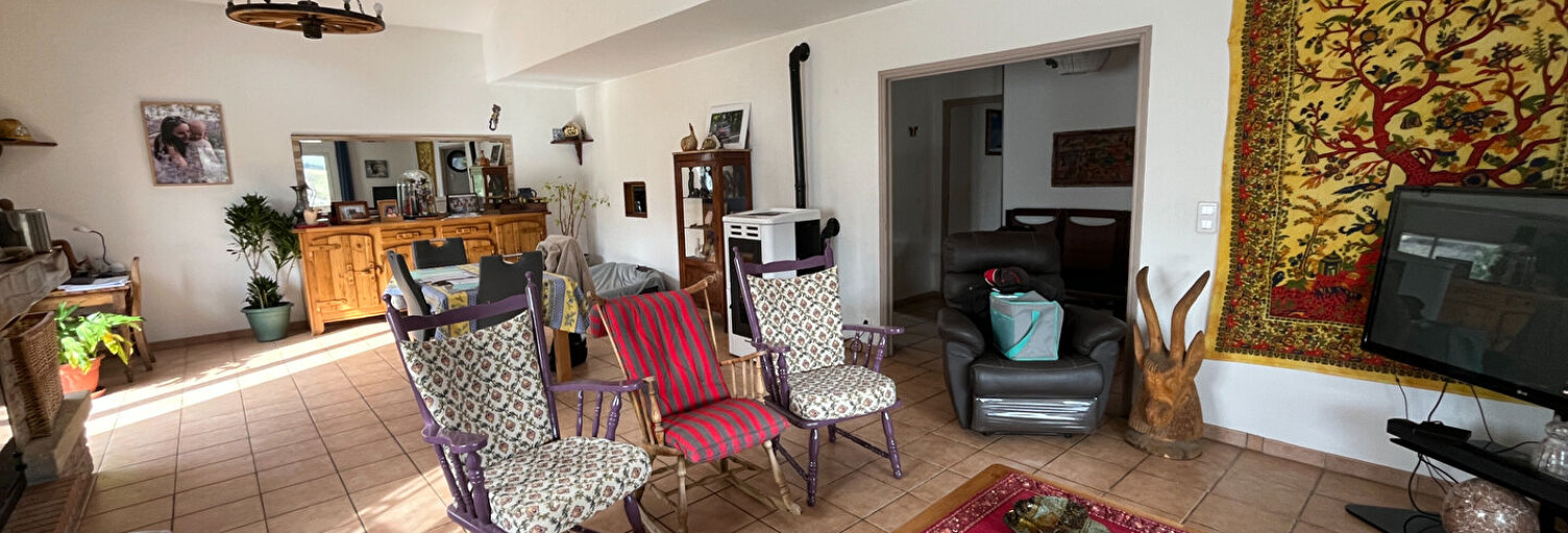 Maison 5 Pièces 150 m² à vendre à Bellaffaire (04250)