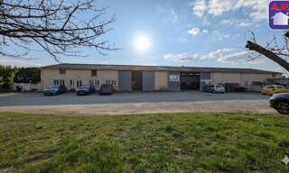 Local industriel 17 Pièces 884 m² à vendre à Deyme (31450)