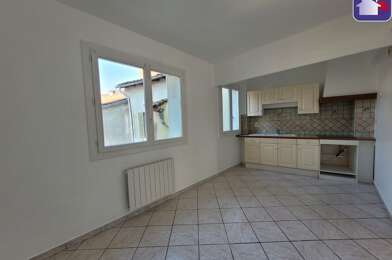 Appartement 3 pièces 495 €