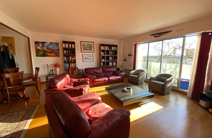 Duplex de Type 6-108m² avec ascenseur+garage électrifié -derniers étages — photo 2