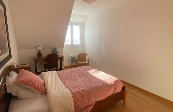 Duplex de Type 6-108m² avec ascenseur+garage électrifié -derniers étages — photo 4