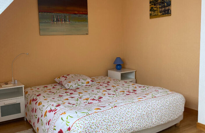 Duplex de Type 6-108m² avec ascenseur+garage électrifié -derniers étages — photo 5