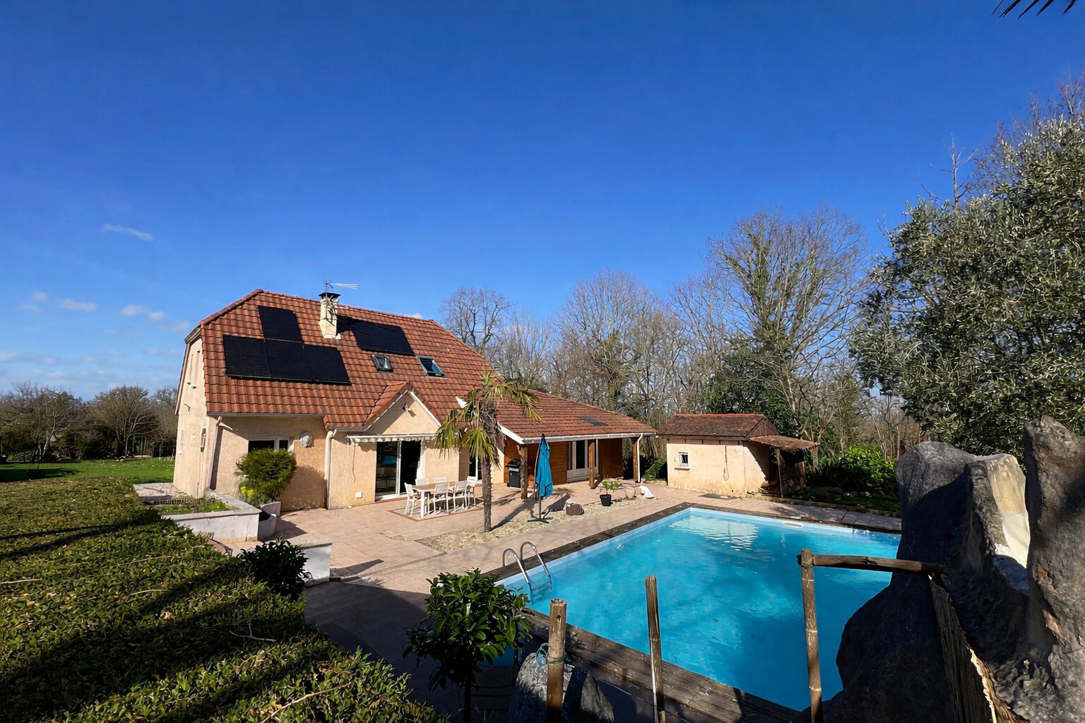 Villa / Maison  T5 à vendre Serres-Castet 64121