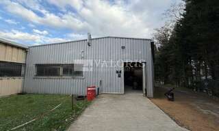 Commerce  1325 m² à louer à Dardilly (69570)