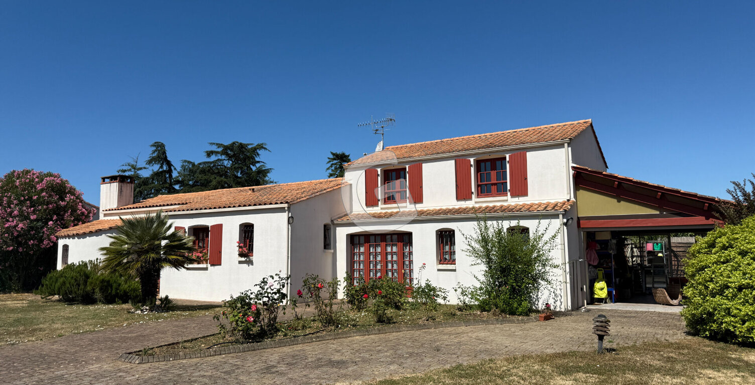 MAISON 5 PIECES 145m² A VENDRE ANGLES — photo 1