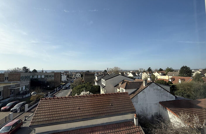 Appartement Chatou 2 pièces 30.62 m2 dernier étage — photo 3
