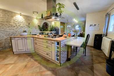 Maison 10 pièces 598000 €