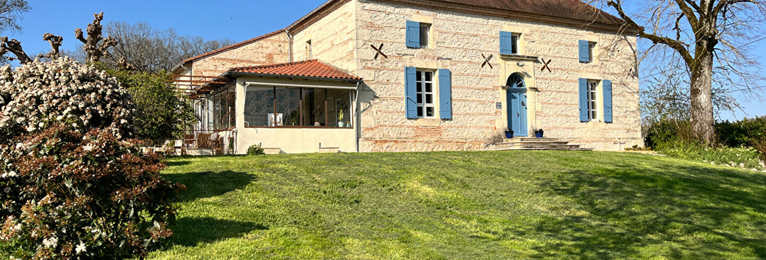 Maison 10 Pièces 316 m² à vendre à Villeneuve-sur-Lot (47300)