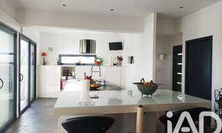 Maison 6 Pièces 165 m² à vendre à Varzay (17460)