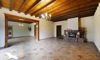 Maison 9 Pièces 233 m² à vendre à Anais (16560)