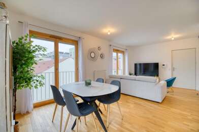 Appartement 3 pièces 334000 €