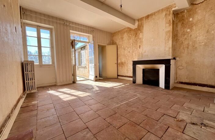 Maison de bourg de 8 pièces principales — photo 2