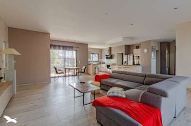 Maison 4 pièces 369600 €