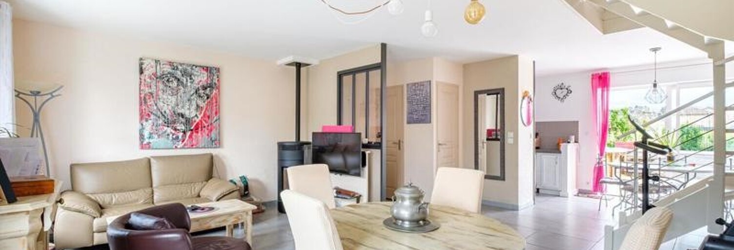 Maison 5 Pièces 104 m² à vendre à Mions (69780)