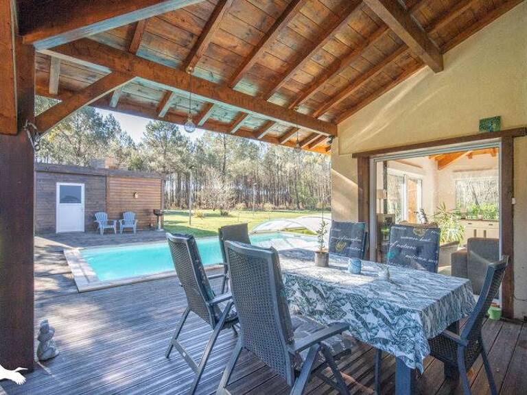 Contemporaine de 5 pièces principales — photo 1