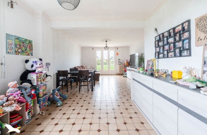 Néo-Bretonne de 7 pièces principales — photo 4