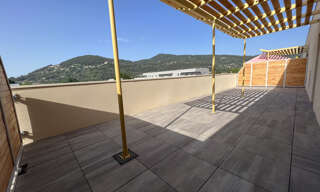 Appartement 2 Pièces 45 m² à louer à Solliès-Pont (83210)