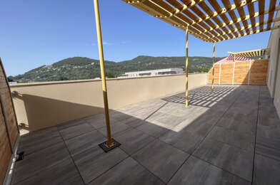 Appartement 2 pièces 811 €