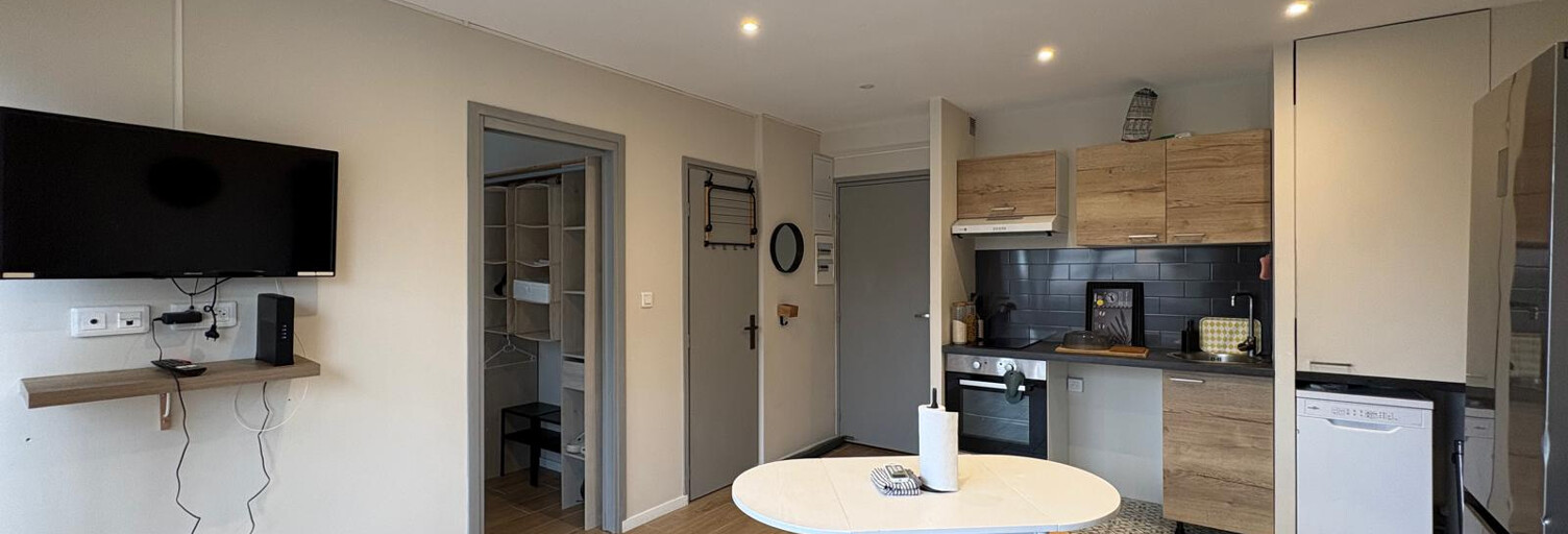 Appartement 2 Pièces 29 m² à louer à Hyères (83400)