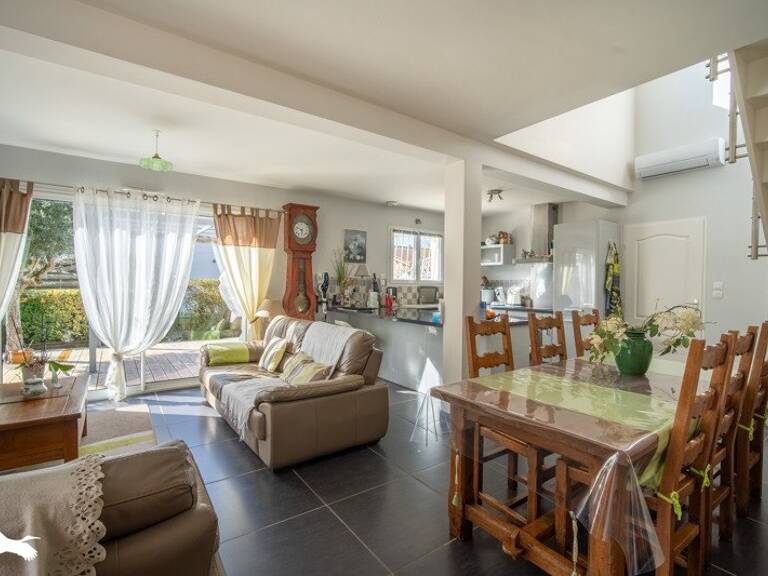 Maison de ville de 4 pièces principales — photo 1