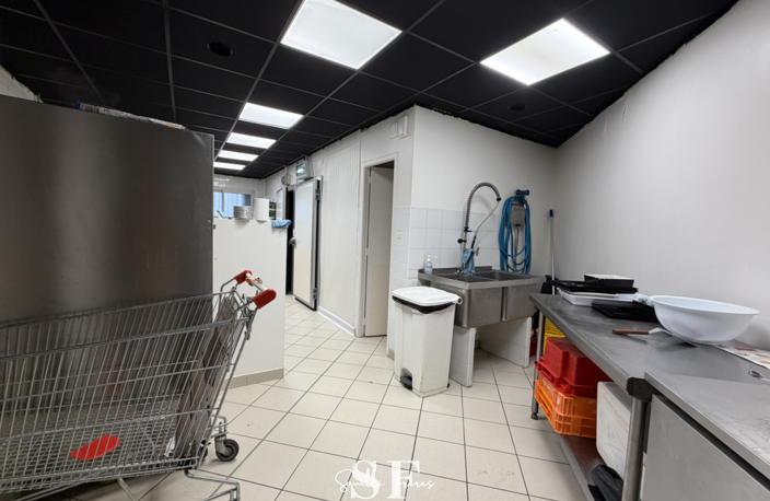 AGEN RIVE DROITE - LOCAL COMMERCIAL LOUE — photo 4