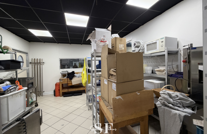 AGEN RIVE DROITE - LOCAL COMMERCIAL LOUE — photo 5