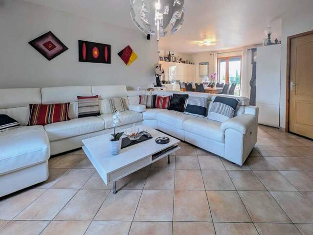 Maison 4 pièces 100 m² à Launaguet — photo du bien