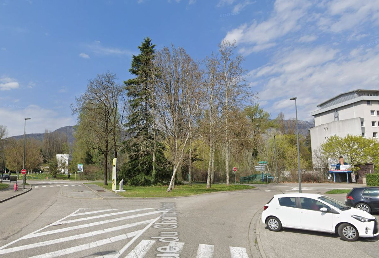Lot de 10 parkings à Gières 38610 — photo 1