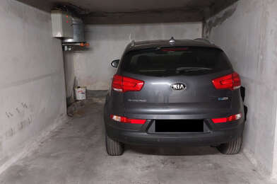 Garage  31000 €